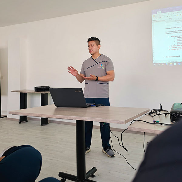 Capacitación en CIAR